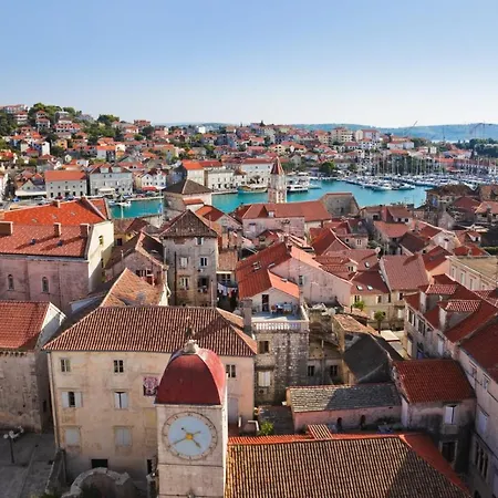 Apartment In Okrug Gornji With Sea View, Balcony, Air Conditioning, Wifi 5059-4 Trogir